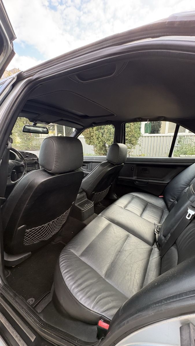 BMW Automobili: Bmw e36 320i Limousine – Usato da Bülach venduto da gab_gdm6 7
