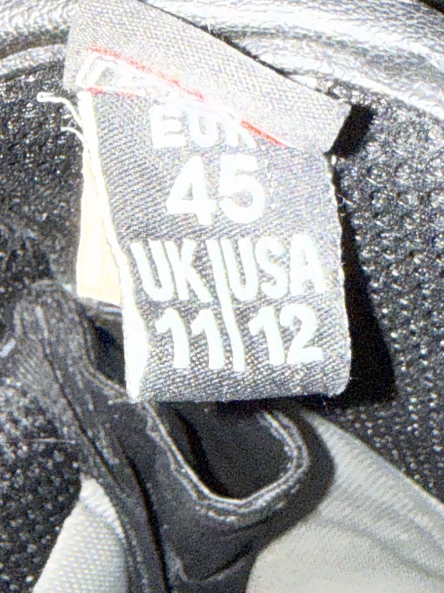 Scarpe da uomo: Motorradstiefel Gr. 45 - Schwarz – Usato da Rüti ZH venduto da phi_6mgf 2