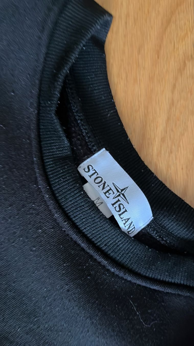 Maglioni & Felpe: Pull noir  – Usato da Fribourg venduto da mal_8zjh 1