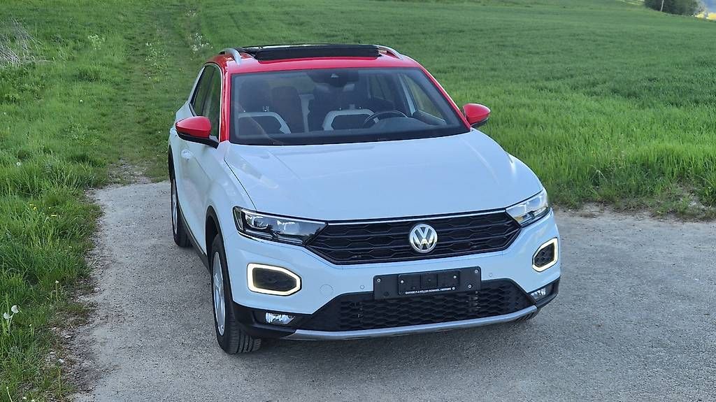 Automobili: VW T-Roc 2.0 TSI 4x4 Anhängerkupplung – Usato da Hochdorf venduto da bed_9rgy 4