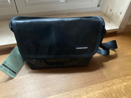 Tasche Freitag F42 Surfside 6 AllBlack Neuf