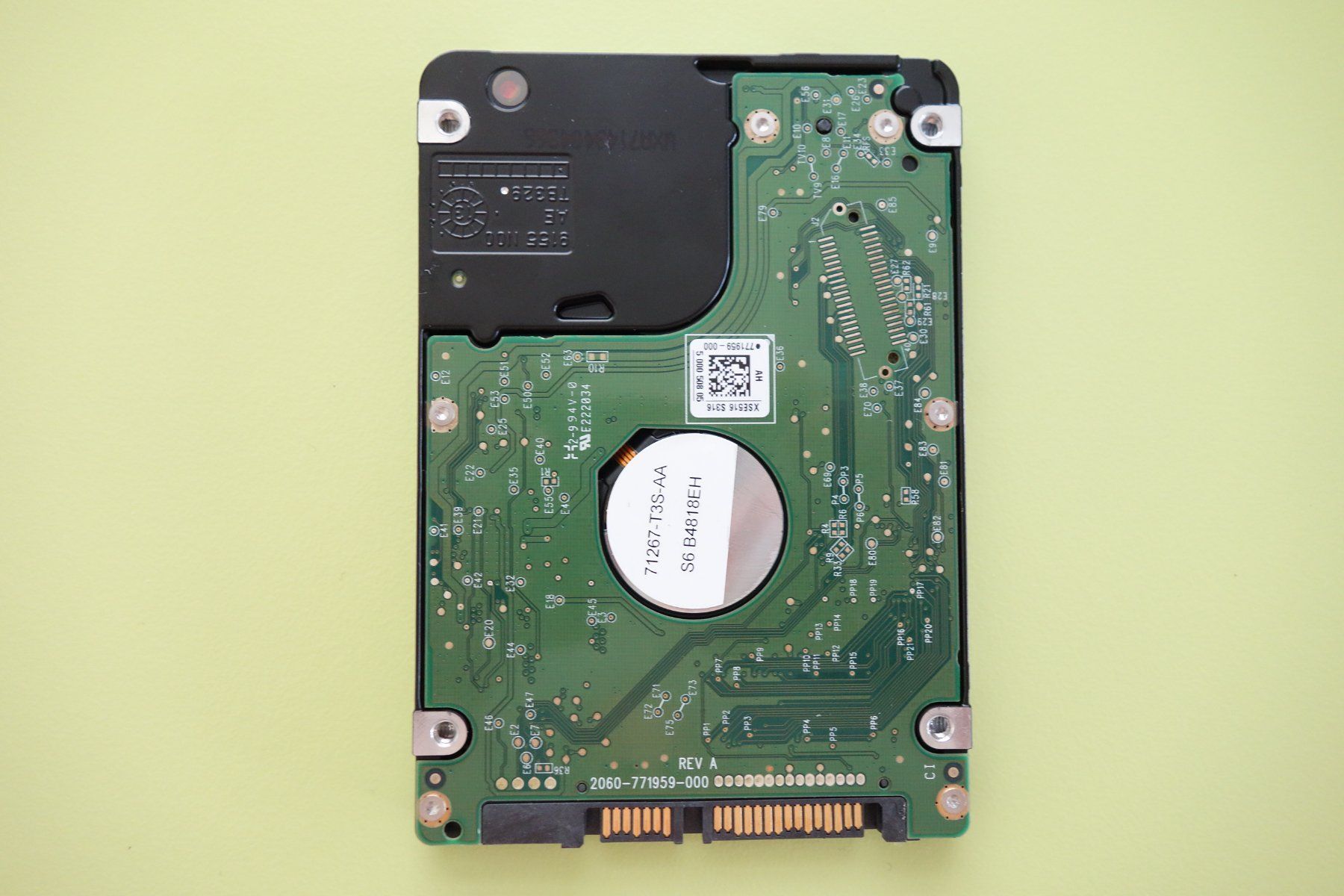 Harddisks: Laptop Festplatte – Gebraucht aus St. Gallen von 8201 1