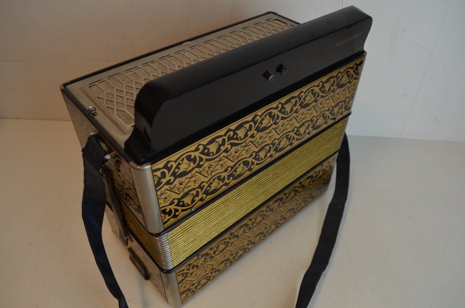 Hohner Musikinstrumente: Akkordeon diatonisch Hohner – Gebraucht aus Zürich von baumusik 3