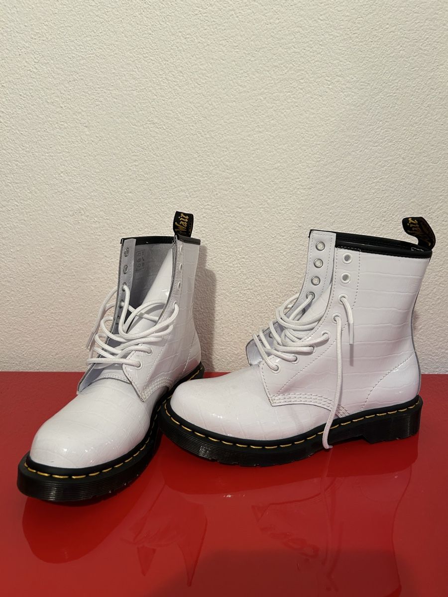 Dr. Martens Scarpe da donna: Dr Martens – Nuovo (secondo la descrizione) da S.Antonino venduto da Ele1972