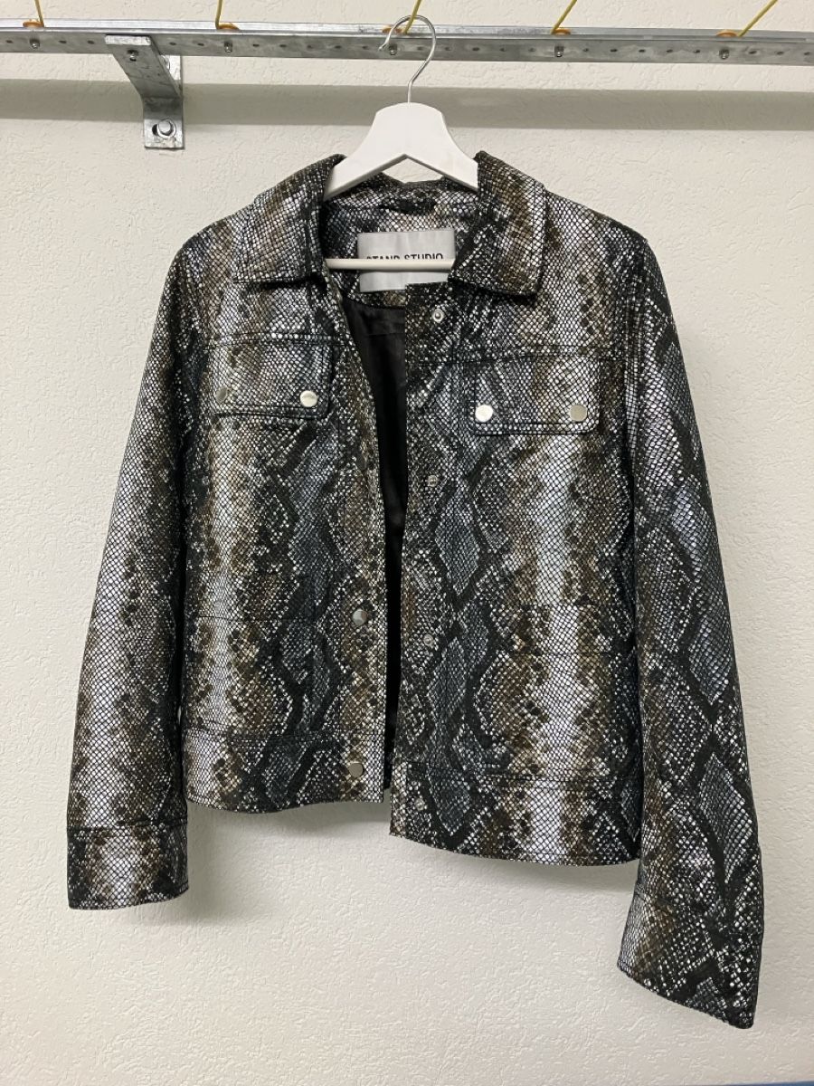 Stand Studio Jacken: Stand Studio Lammleder Jacke mit Pythonmuster – Gebraucht aus Zürich von fre_k67m