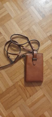 praktische Handytasche mit 3 Fächern