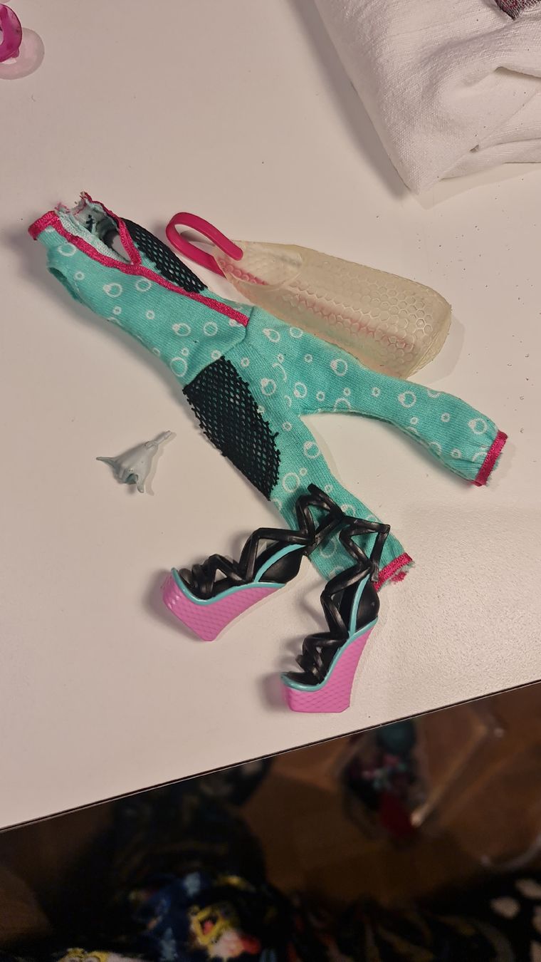 Bambole: Monster high outfit lagoona blue – Usato da Nidau venduto da boutiqueMHdelala
