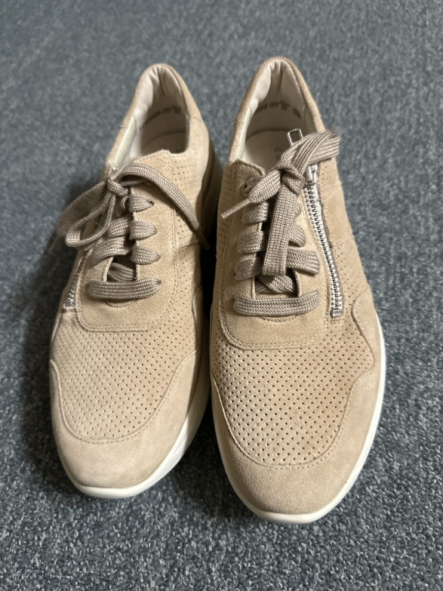 Scarpe da donna: Solidus Halbschuhe Gr 39.5 neu – Nuovo e nell'imballaggio originale da Baltschieder venduto da YmroBe 1