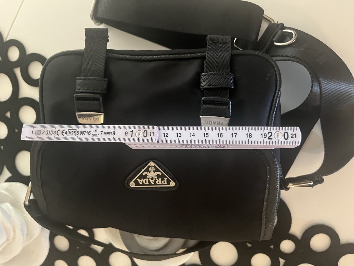 Prada Borse: Prada Tasche  – Usato da Brugg AG venduto da Ljubinka0410 6