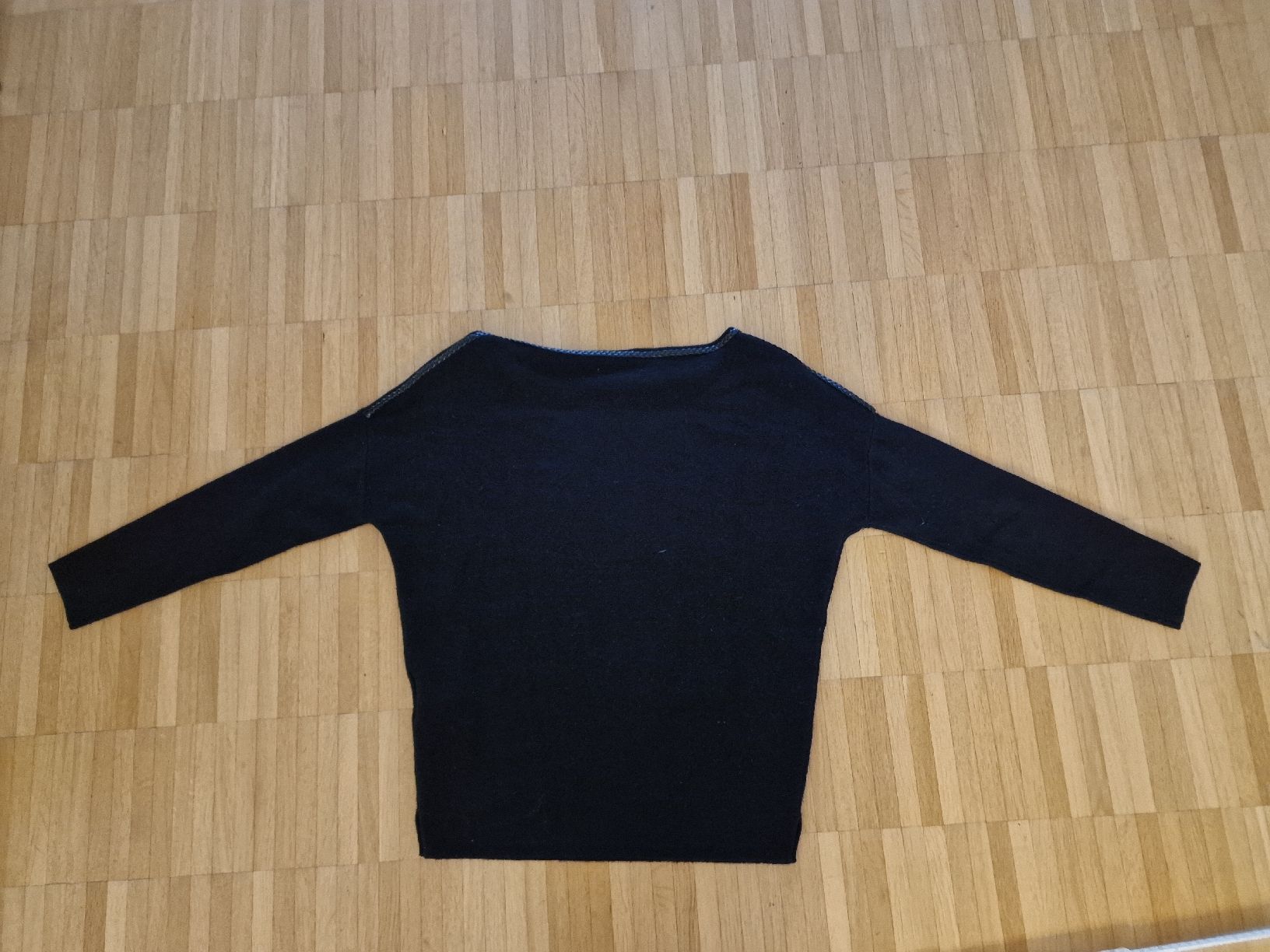 Max & Moi Maglioni & Felpe: Schicker Max&Moi  Merinowolle/ Kaschmirpullover schwarz – Usato da Laufenburg venduto da may_r2st 1