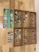 Konvolut Uhrmacher-Ersatzteile & Uhrwerke – Vintage, Bastler