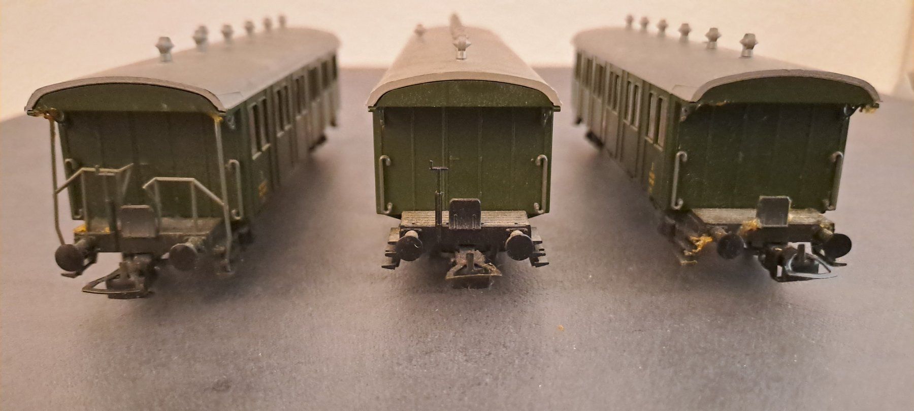 Liliput Modelleisenbahnen: Liliput SBB Oldtimerwagen – Defekt aus Brittnau von Scervo 2