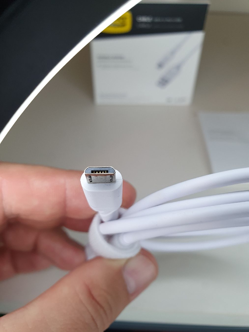 Cavi: Otterbox USB-A zu Micro-USB Kabel, Neu, Originalverpackt – Nuovo (secondo la descrizione) da Aathal-Seegräben venduto da Ru.Fi 1
