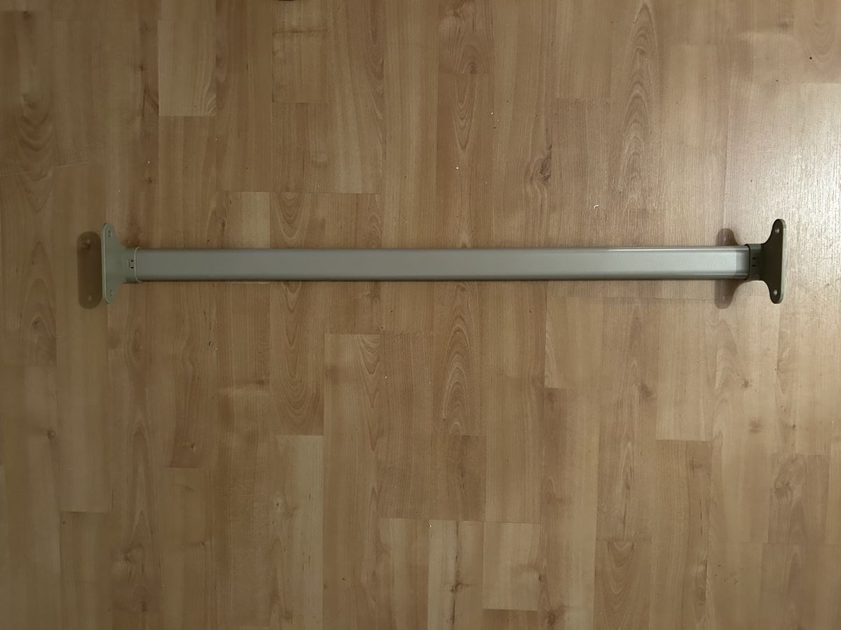 Ikea Armoires: Ikea Pax Komplement Stange grau 75 cm – D'occasion à Bözen par Feel_pink 1