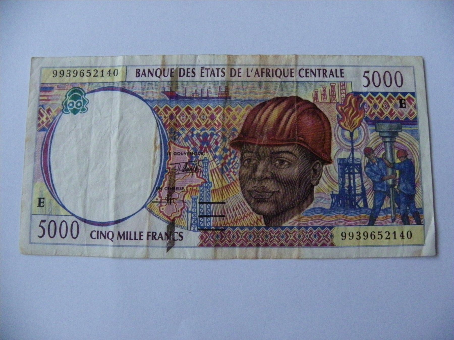 Banconote: 5000 Franken 2000,  P-204f; E (Cameroon) – Usato da Untersiggenthal venduto da Gas61