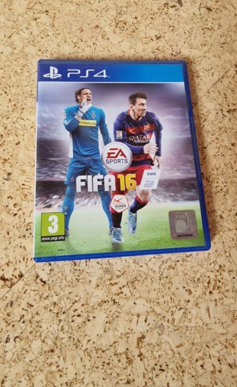 Sony Console: Sony Playstation 4 Pro 825GB – Usato da staefa venduto da hagenbuch01 2