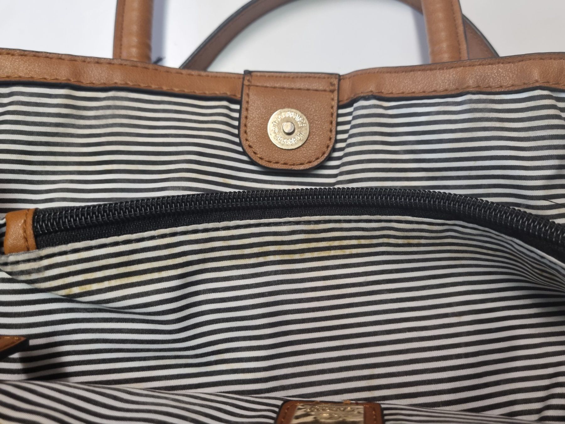 Taschen für Damen: Carpisa Handtasche – Gebraucht aus Schönenwerd von Chez_Mimi 4