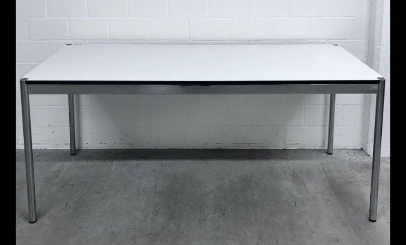 Tavoli: USM Haller Tisch – Usato da Münchwilen TG venduto da Smolfer 1