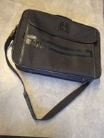 Sacoche Travelpro noire dimensions 43cm x 30cm x 12cm