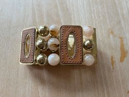 Armband mit Leder