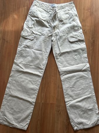 Cargo Hose Zara beige mit Seitentaschen guter Zustand