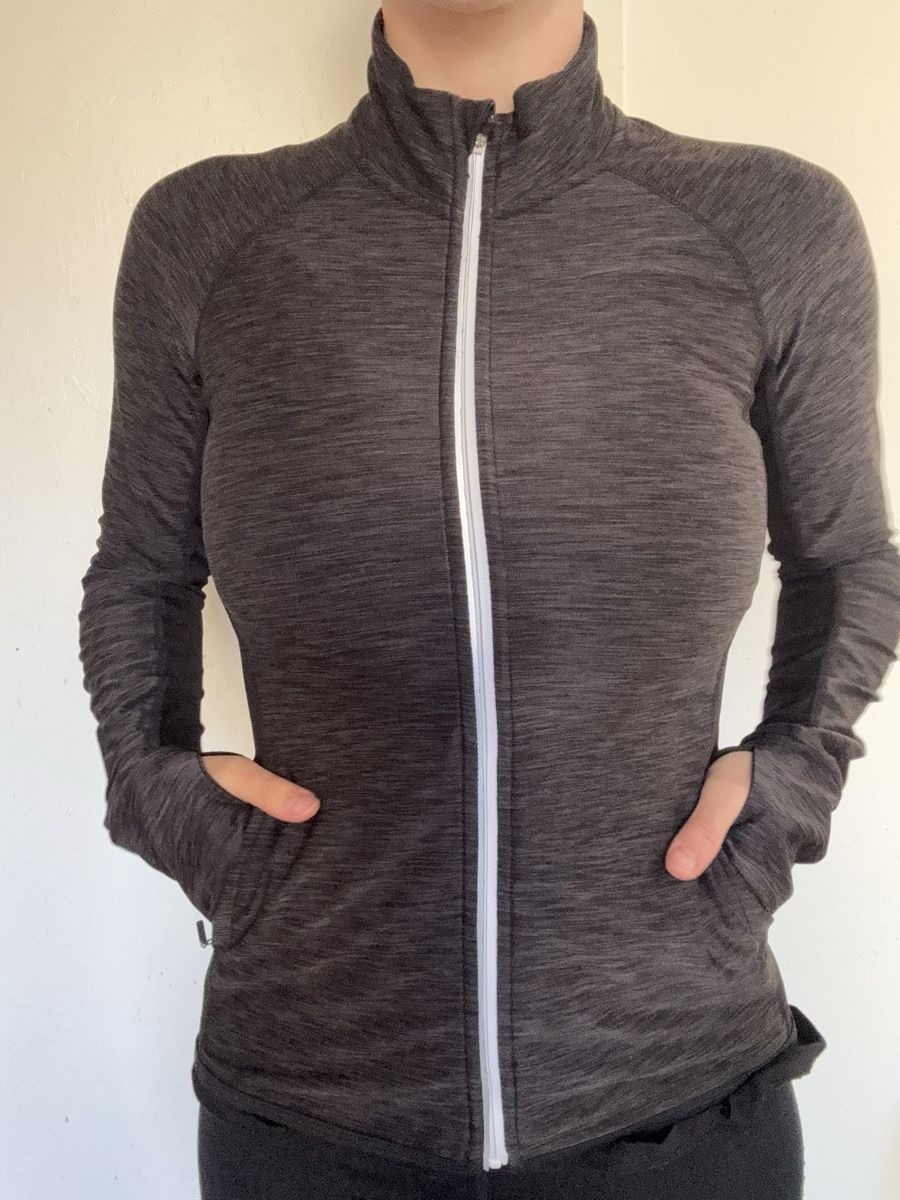 H&M Giacche: H&M Sport Jacke Gr. XS – Usato da Lauwil venduto da nina-lara 1