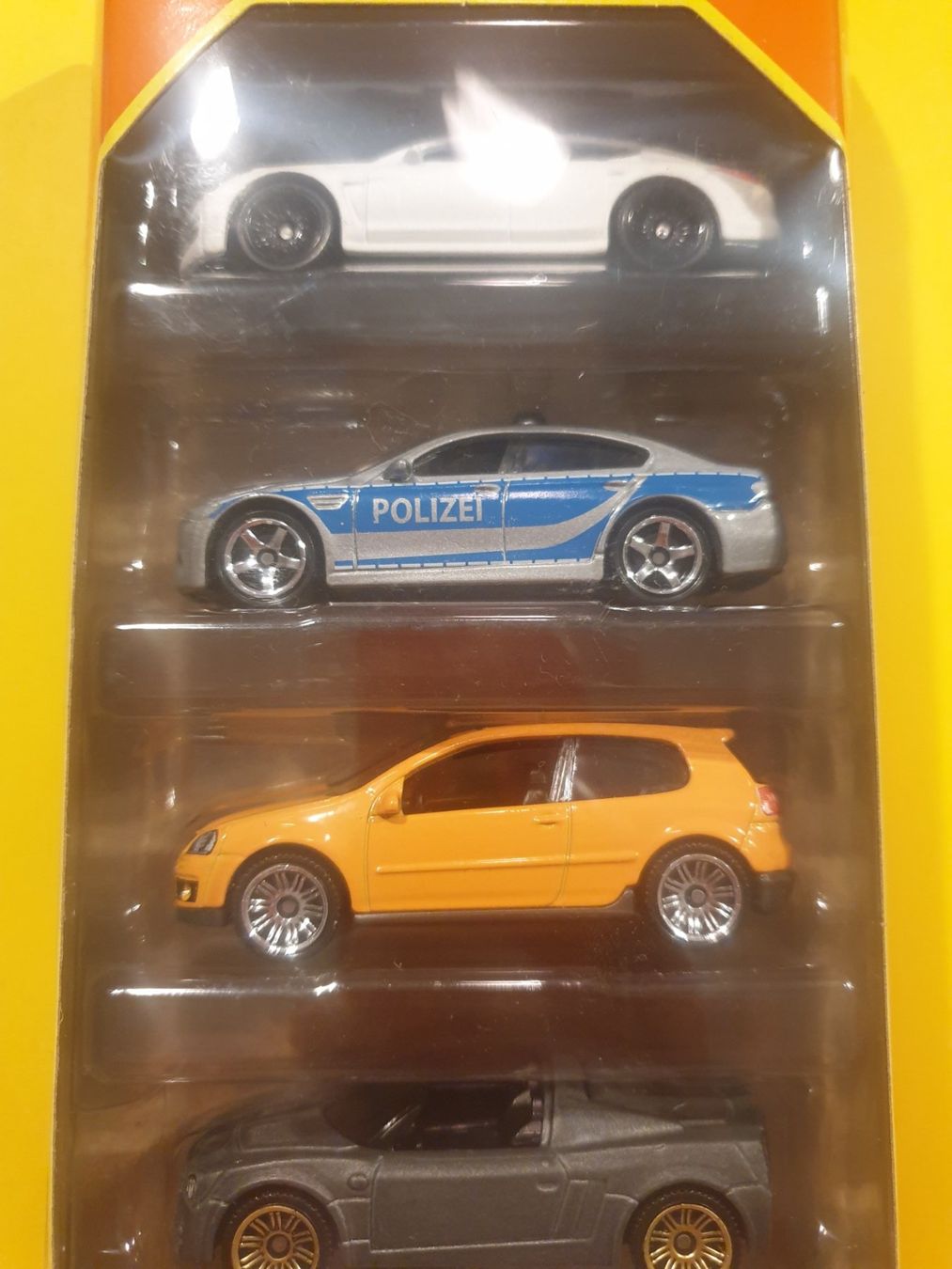 Matchbox Modellautos: Matchbox 5er Pack AUTOBAHN EXPRESS III – Neu und originalverpackt aus Oftringen von Rotor 3