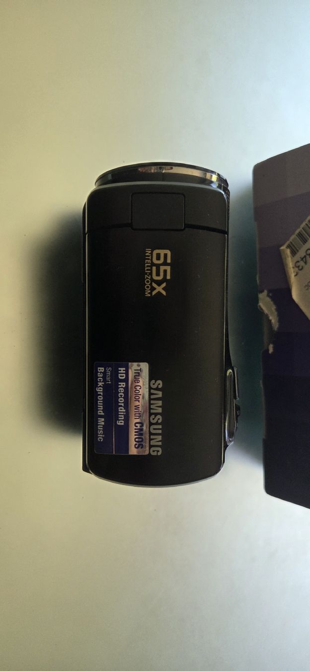 Samsung Videocamere: Samsung SMX-F70BP Flash Memory SD 16 GB  – Usato da Huttwil venduto da ser_gn9l 1