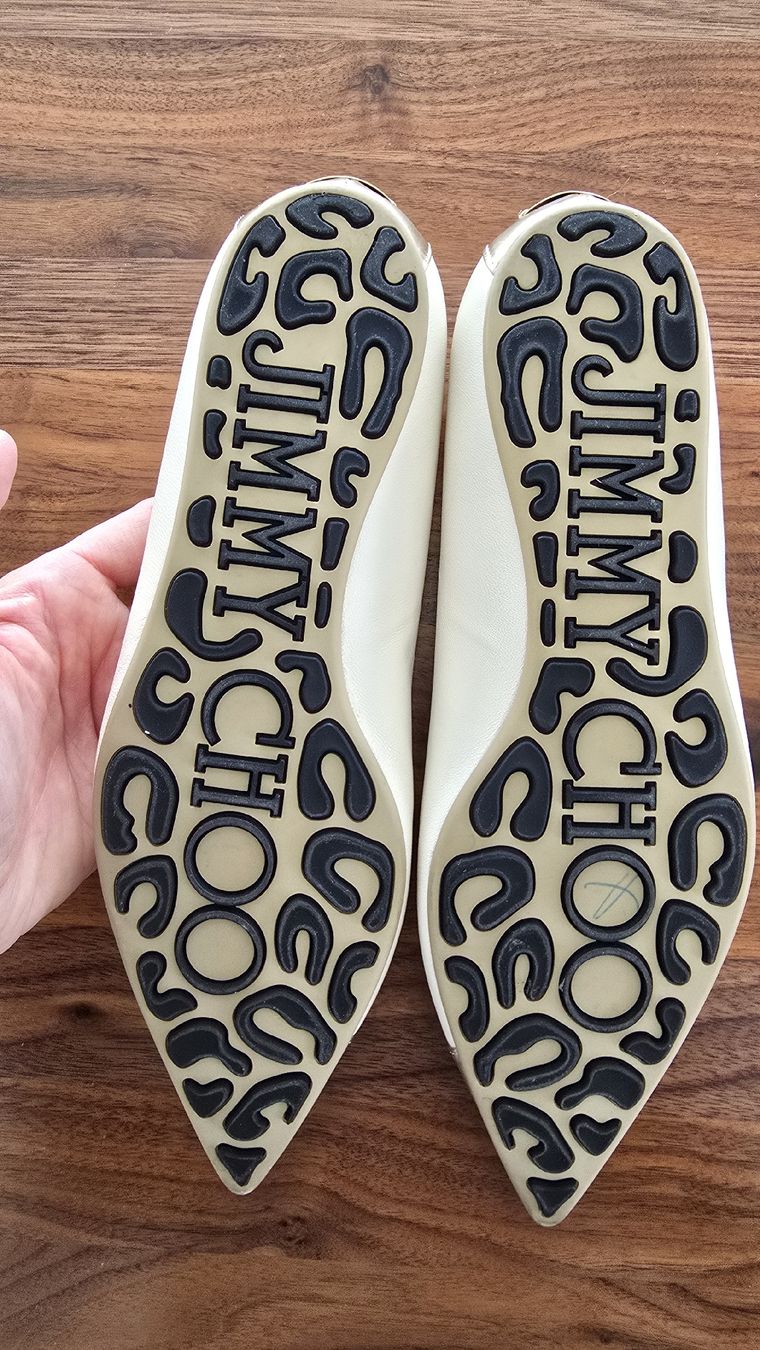 Jimmy Choo Damenschuhe: Jimmy Choo Ballerinas, Gr. 38.5 créme/gold – Gebraucht aus Aesch ZH von Strandhaus 1