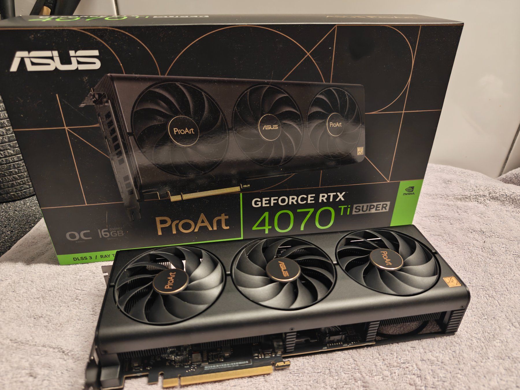 Nvidia Grafikkarten: ASUS nVidia 4070ti Super ProArt OC Edition – Gebraucht aus Bonstetten von Zuriko 1