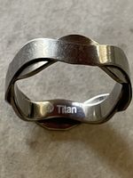 Dünner Wellenring Titan