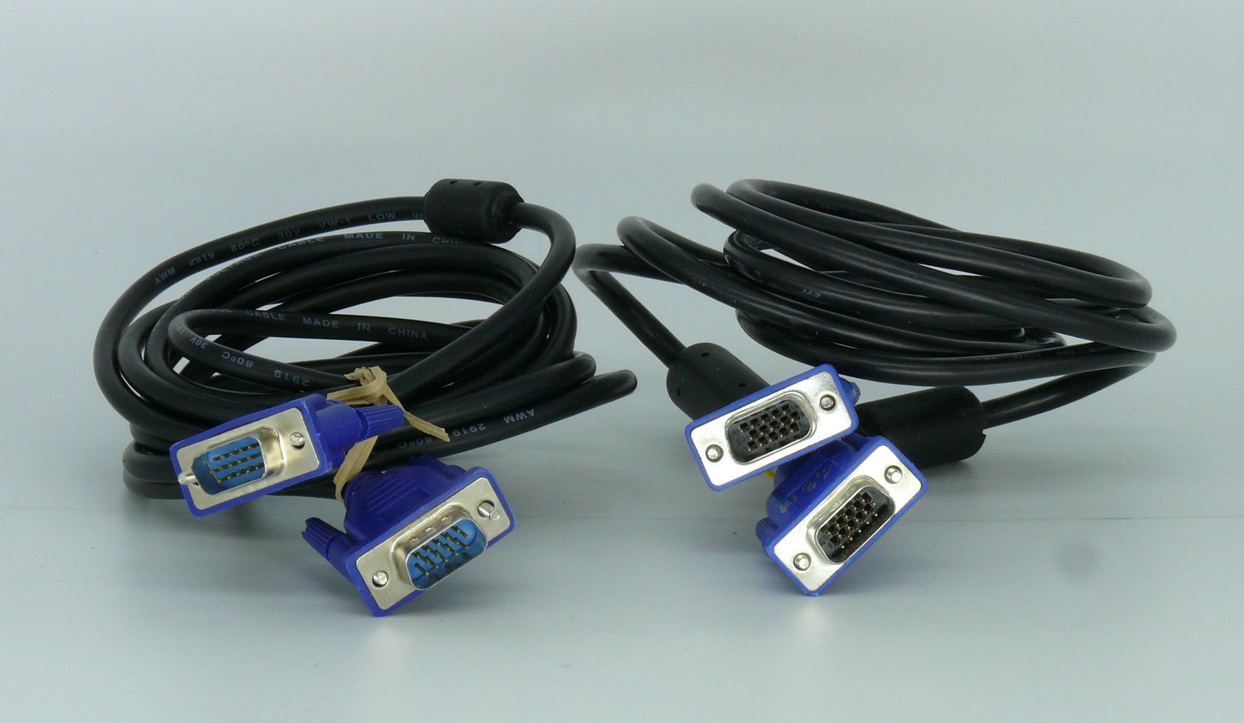 Cavi: PC-Kabel für Monitore. Div- Stecker – Usato da Klingnau venduto da Birdym49 2