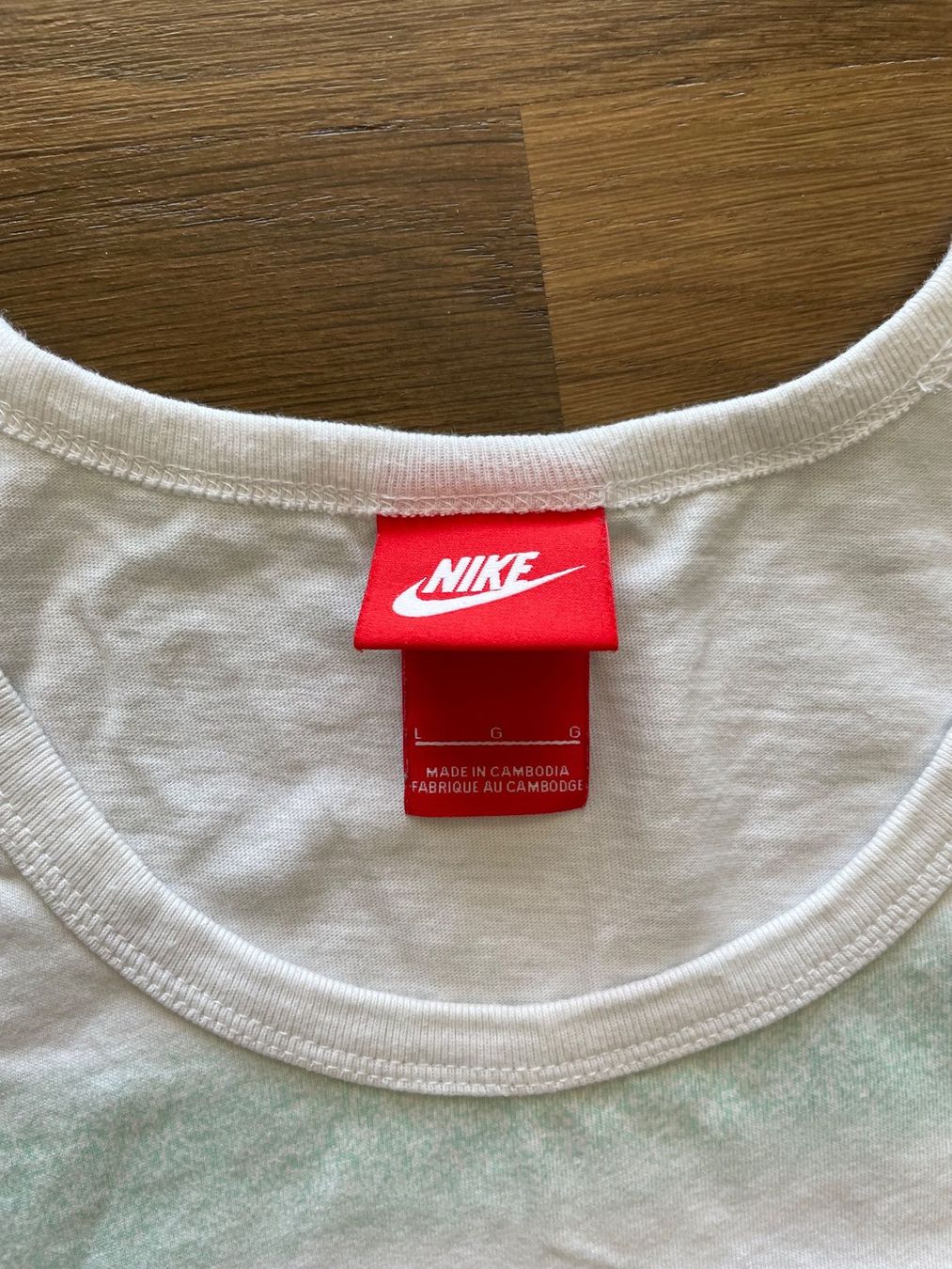 Nike Top: Nike Top Woman L – Usato da Olten venduto da B3ren 3