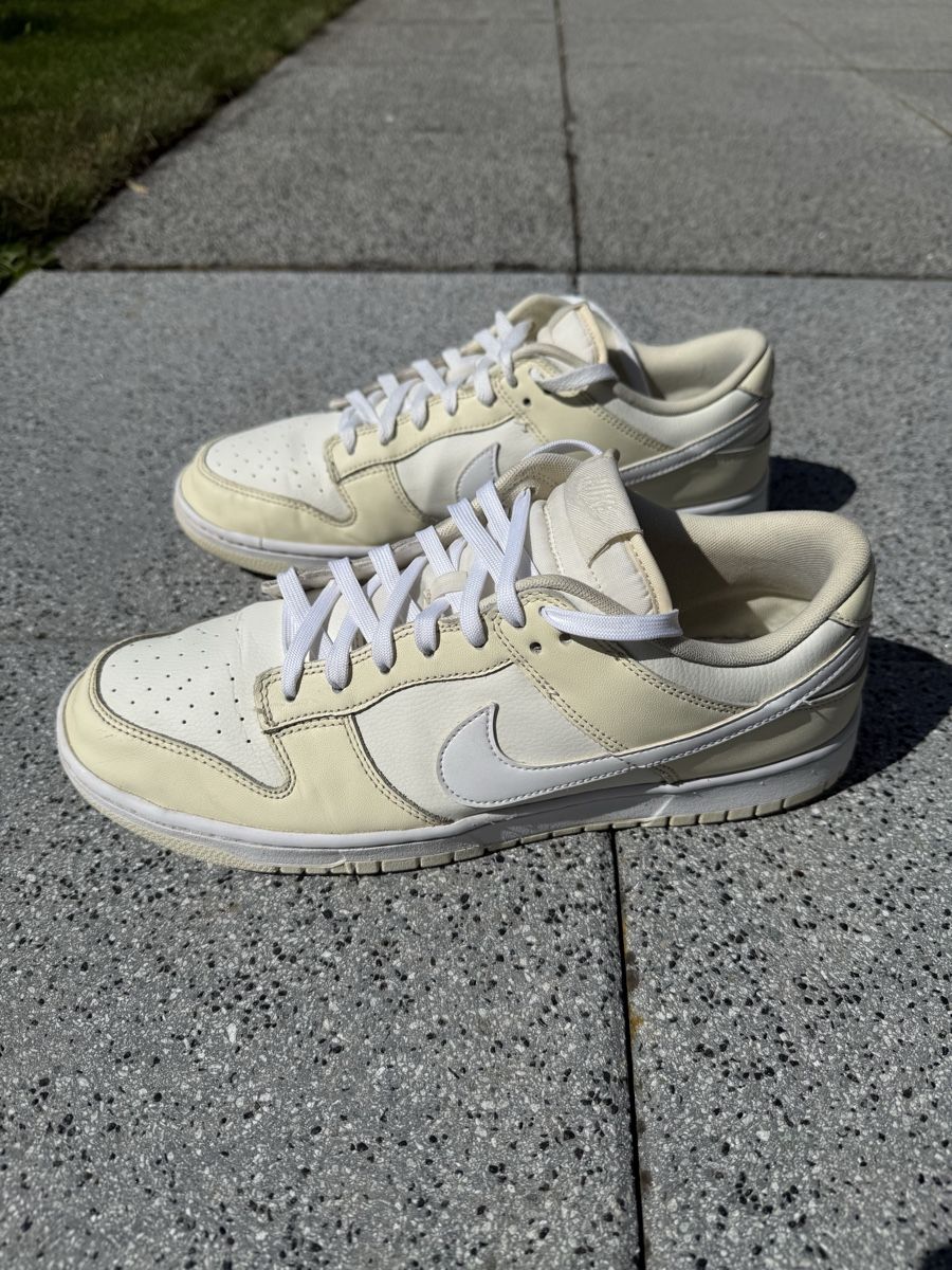 Nike Scarpe da uomo: Chaussures Nike dunk coloris lait coco / taille 47  – Usato da Courrendlin venduto da cel_75v8 2