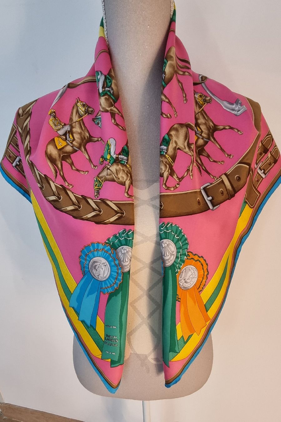Ralph Lauren Foulard & Sciarpe: Foulard carré RALPH LAUREN – Usato da Borex venduto da mab_28bf