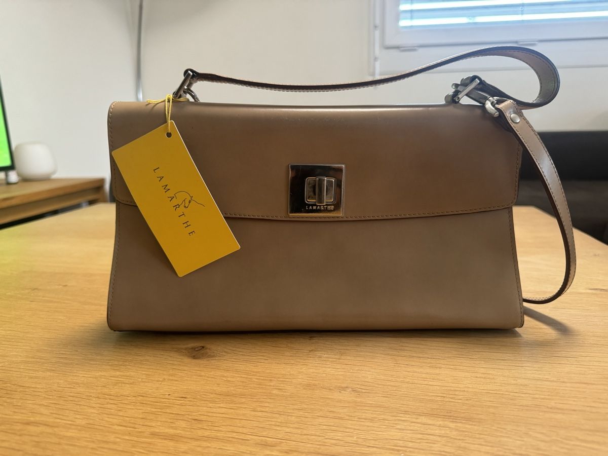 Borse da donna: Sac à main La:Marthe cuir véritable beige – Usato da Versoix venduto da sar_7chh 2