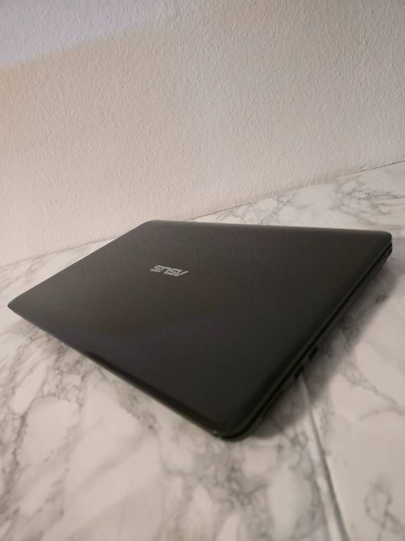 Asus Notebook: ASUS - Intel i3 - 16GB RAM - SSD - HDD – Usato da Renens VD venduto da MTD2211 5
