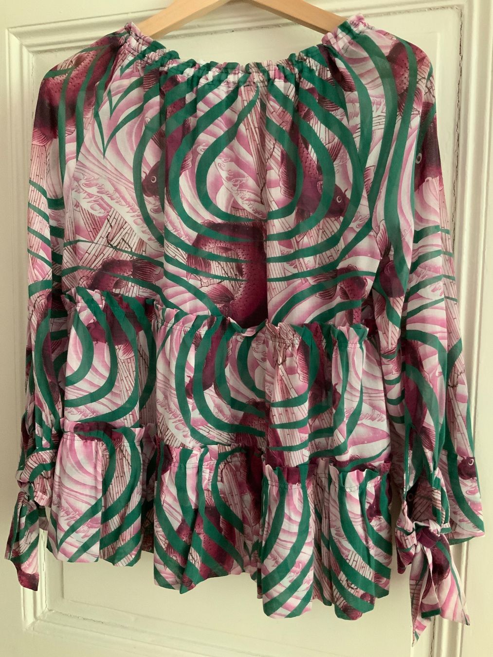 Camicette: Bluse Odeeh – Usato da Basel venduto da dreiklang01