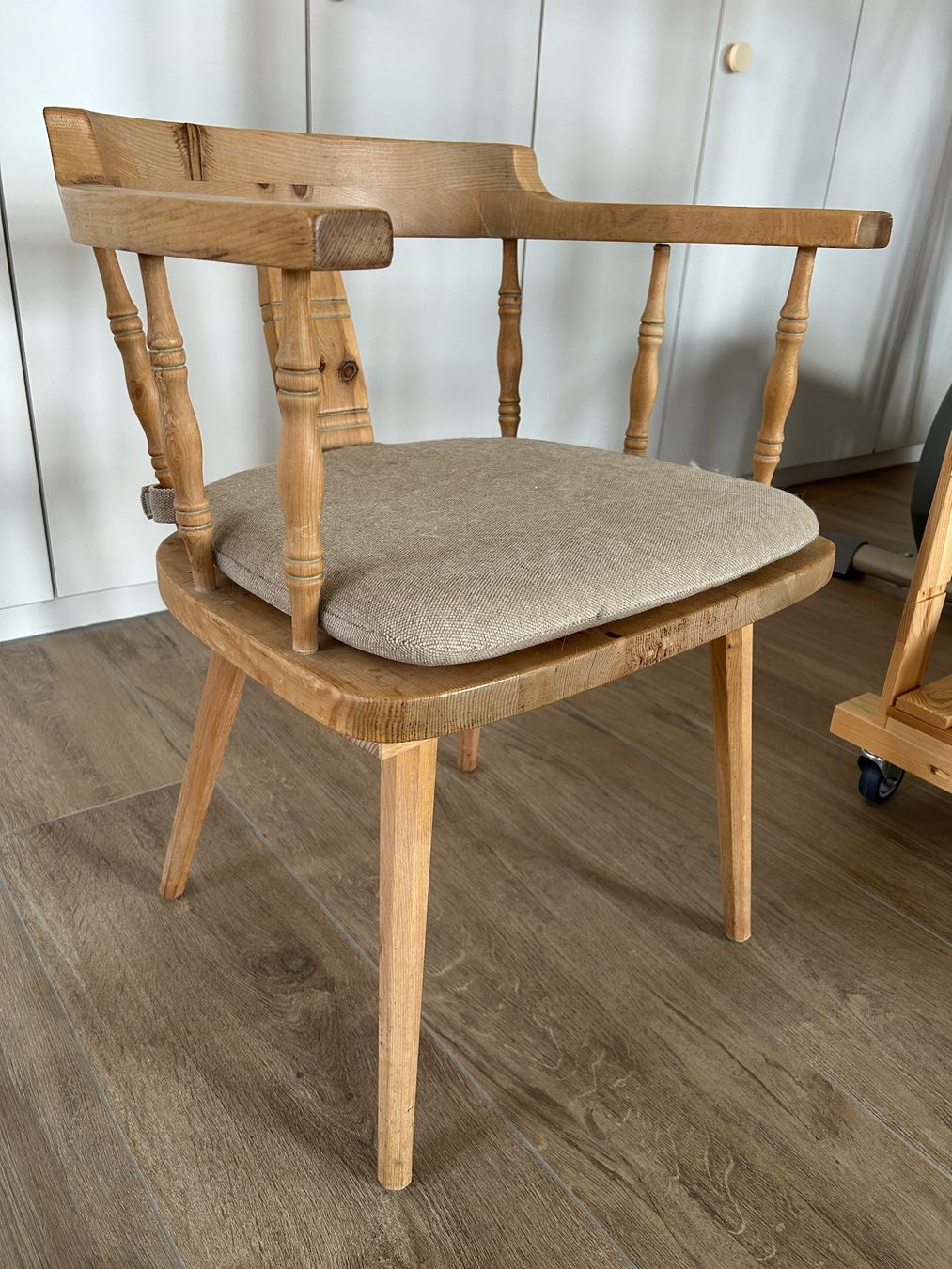 &Tradition Sedie: Ess-Stuhl aus Arvenholz – Usato da Wildberg venduto da metomoni7064