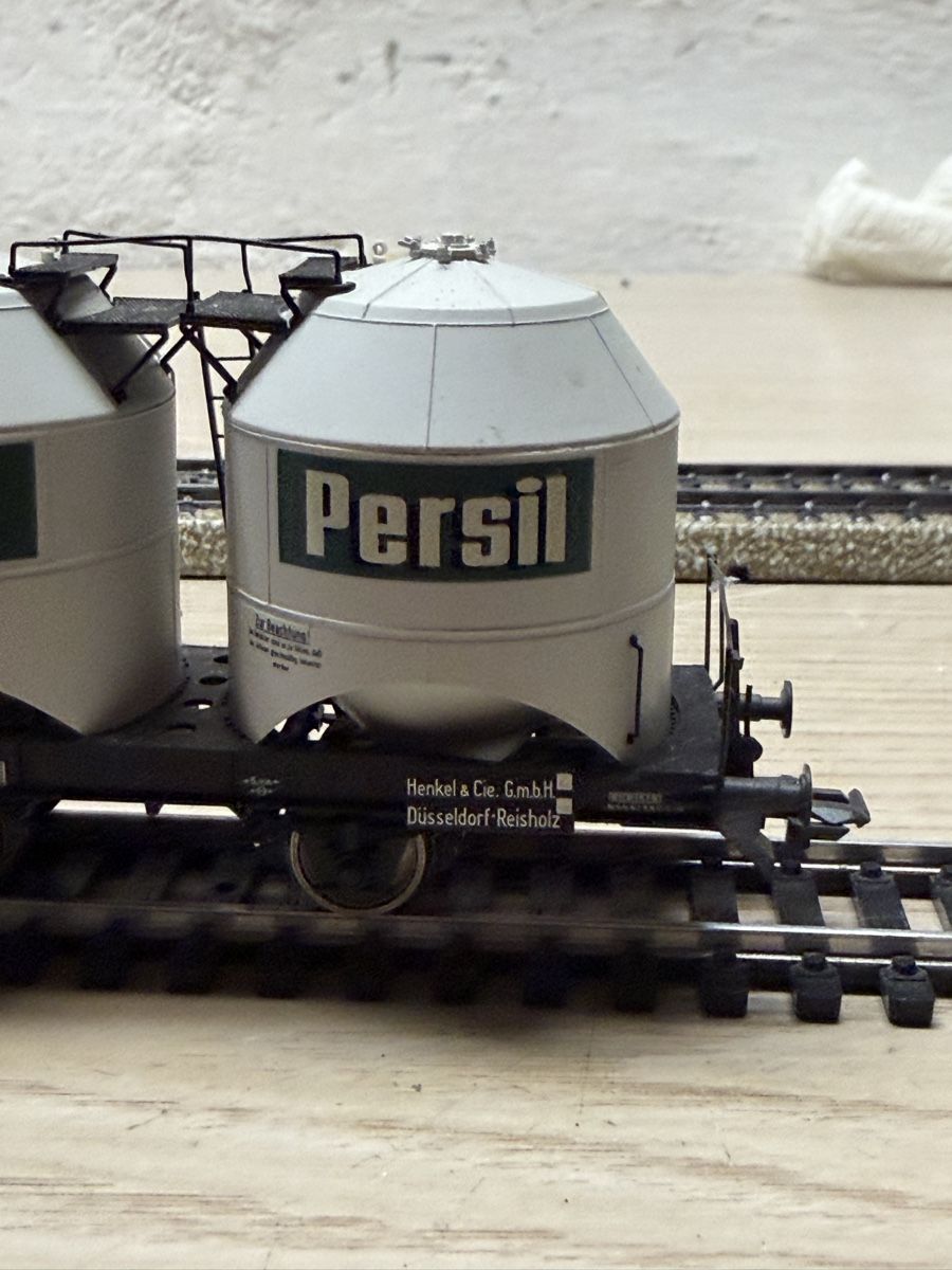 Roco Modellini di ferrovie: Roco Güterwagen HO – Usato da Herzogenbuchsee venduto da ioa_zcm6 2