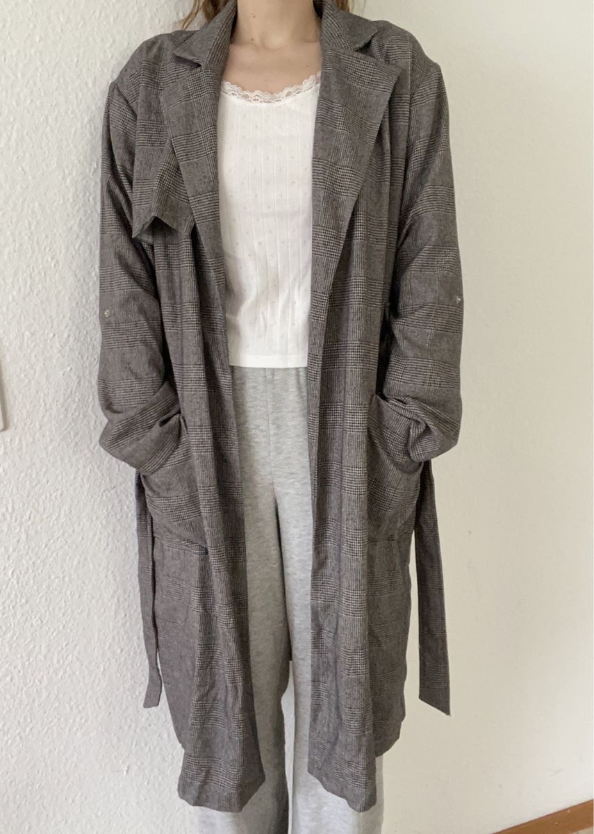 Bershka Cappotti: BERSHKA KARIERTER TRENCHCOAT – Nuovo (secondo la descrizione) da Schlieren venduto da notkrys 2