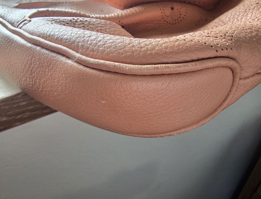 Louis Vuitton Taschen für Damen: Louis Vuitton Mahina – Gebraucht aus Murten von Lvfan4ever44 3