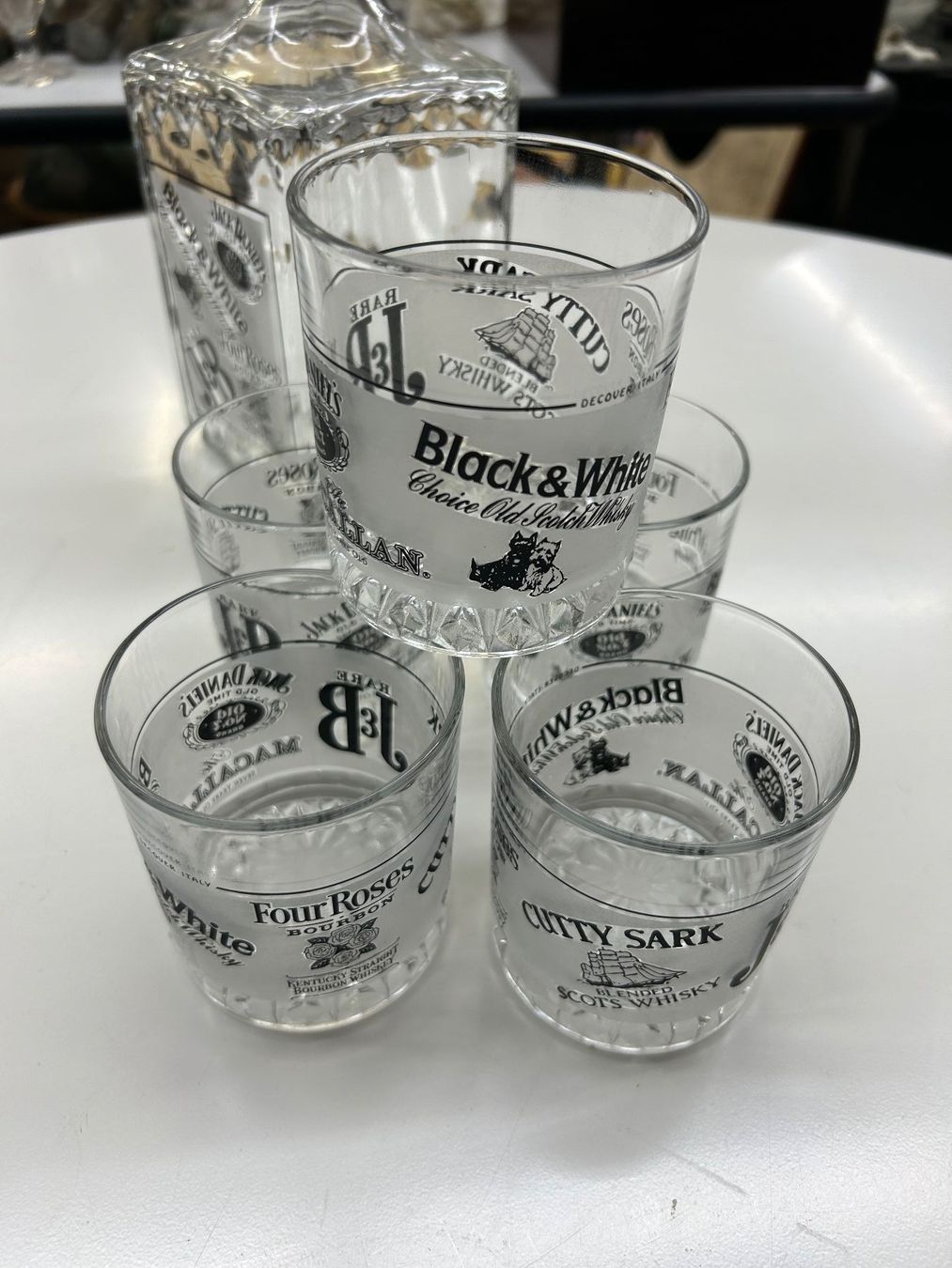 Bicchieri: 5 Whisky Gläser mit Karaffe von Jack Daniel's – Usato da Zürich venduto da Levelart 2
