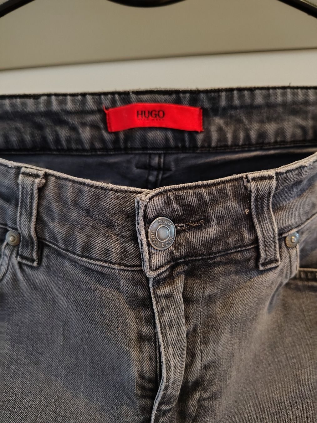 Jeans: Hugo Boss Jeans – Usato da tenero venduto da Mam74 2