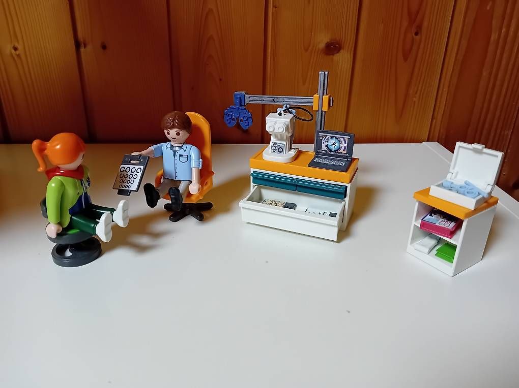 Playmobil Giocattoli: Playmobil Augenarzt Set – Usato da Auw venduto da luszur