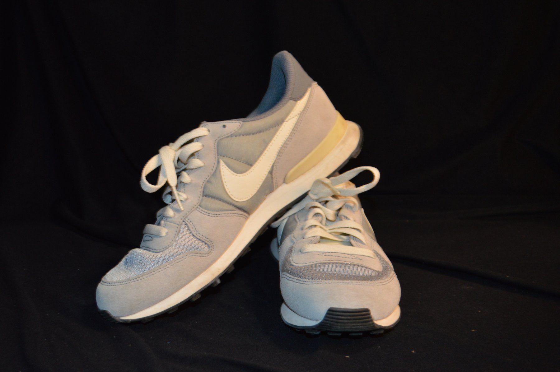 Nike Scarpe da uomo: Nike Internationalist Sneaker, Grau, Grösse 41 – Usato da Buchs SG venduto da die_zc5l 1