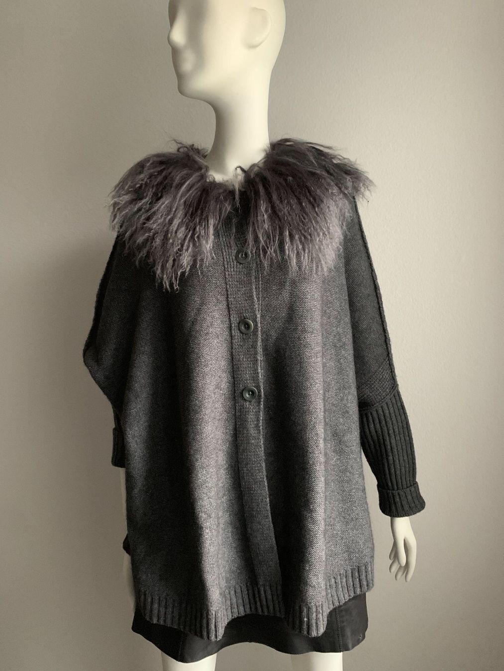 Giacche: FFC Strickjacke – Nuovo (secondo la descrizione) da Winterthur venduto da 19.19