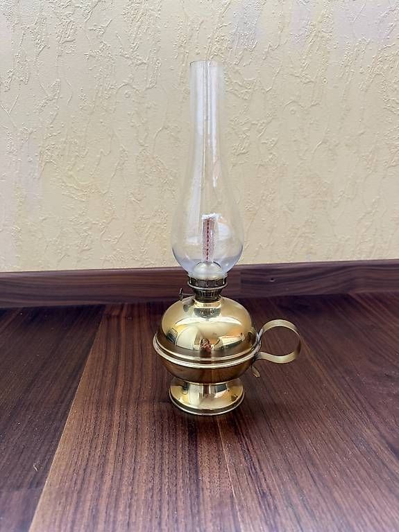 Lampade: Messing-Öllampe – Nuovo e nell'imballaggio originale da Dübendorf venduto da rut_5b5n