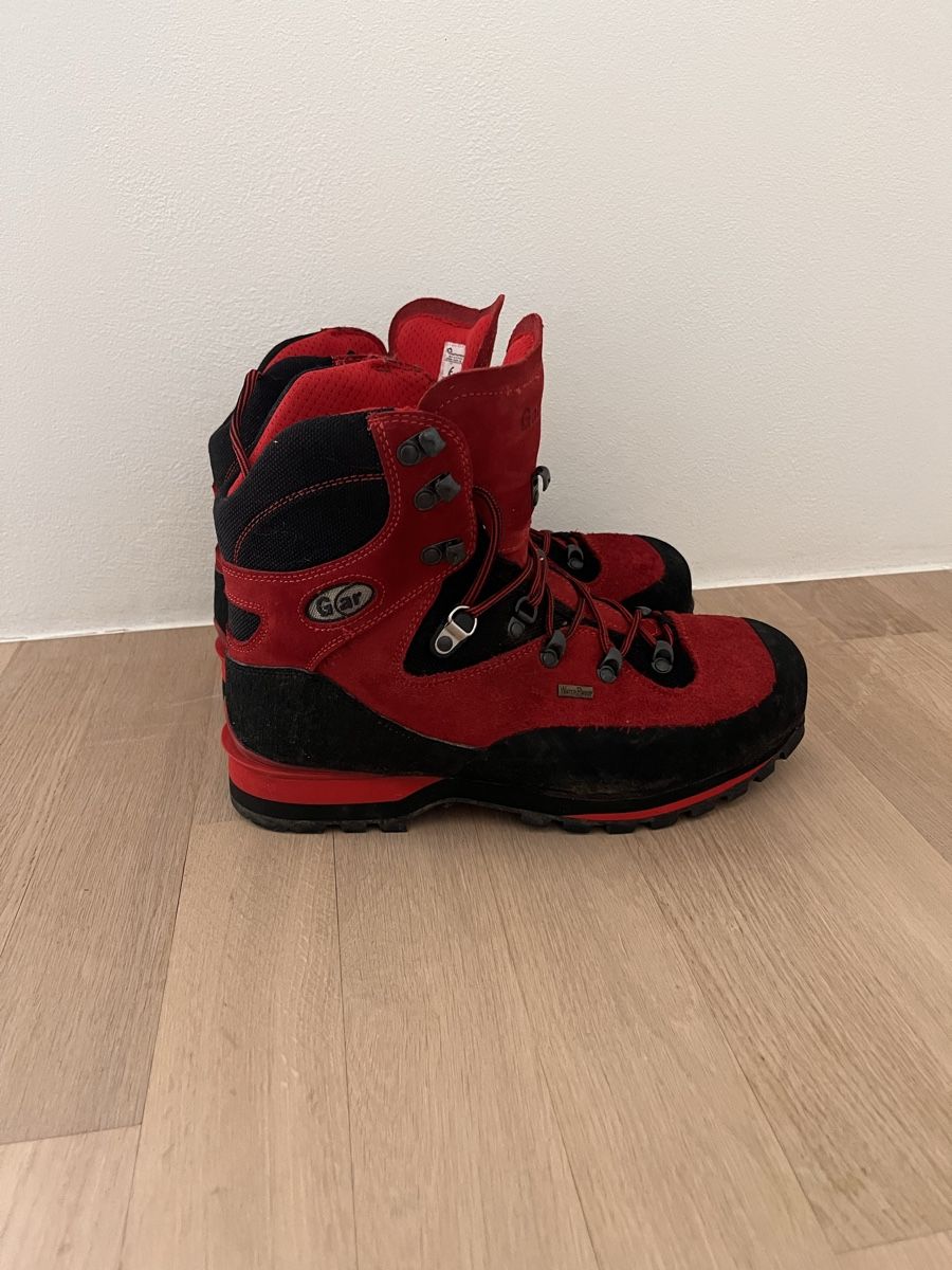Scarpe da uomo: Sicherheits-Gebirgsschuh S3 – Usato da Büsserach venduto da timo331133 2