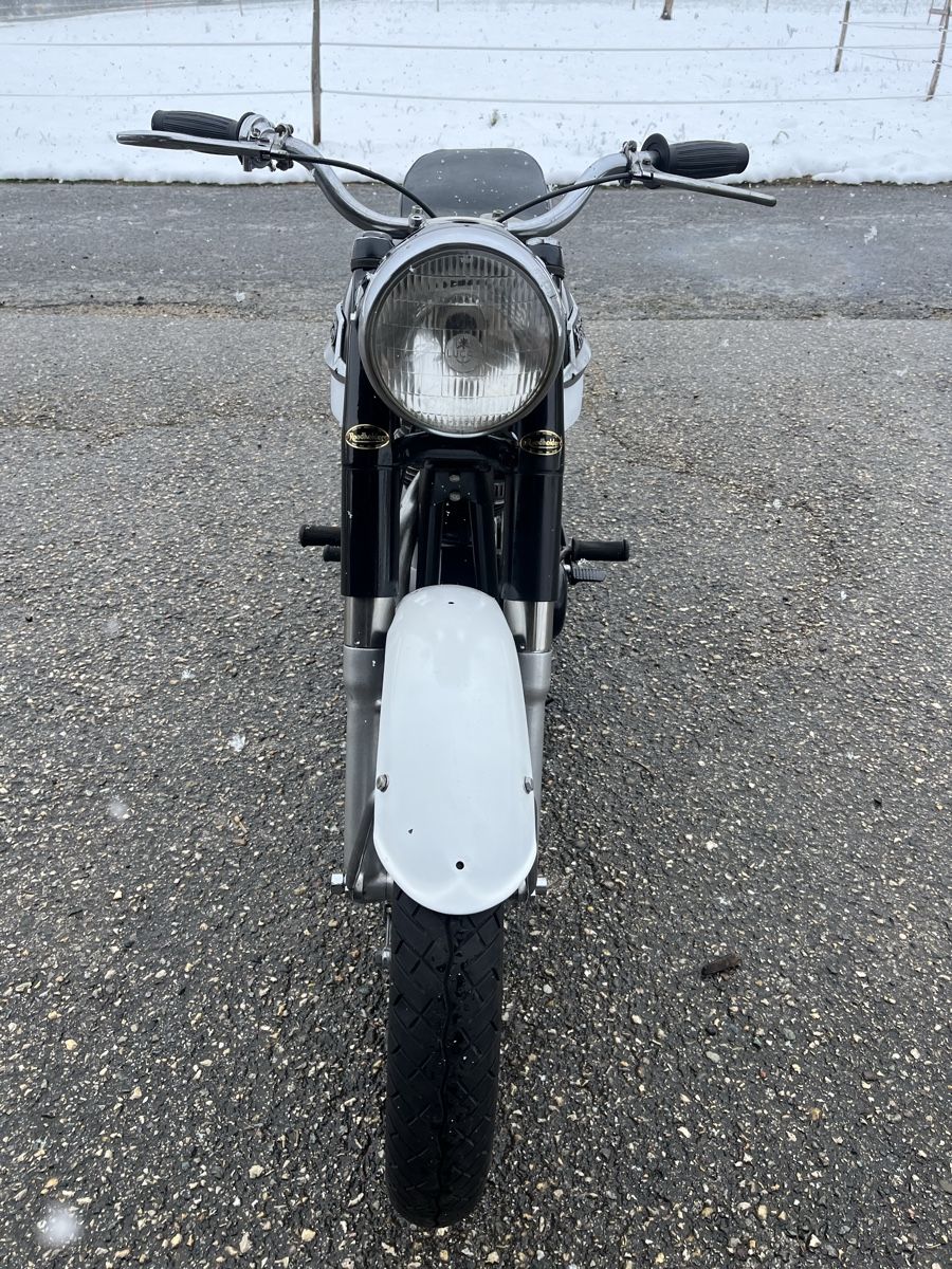 Strada: À vendre Norton modèle 50 slimline – Difettoso da Arzier-Le Muids venduto da Jmb1960 1